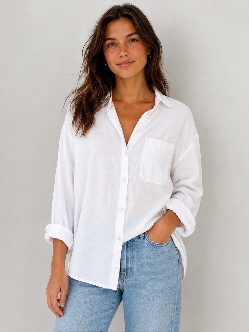 American Eagle Oversized White Button Down Shirt Heart Detail Size Small